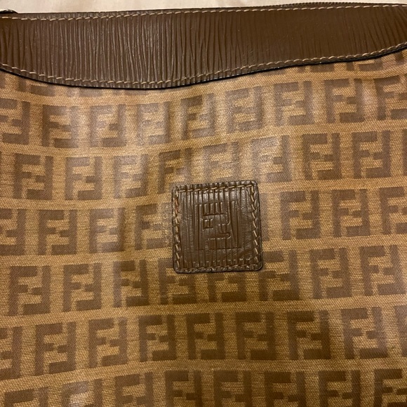Fendi vintage crossbody bag - Picture 2 of 7